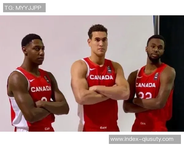 中国男篮迎战希腊队全力以赴争取胜利展现团队精神与实力